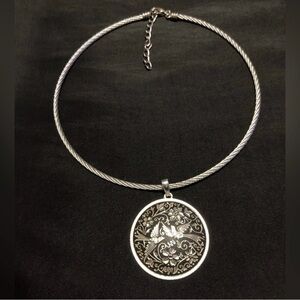 Choker with Damascene Silver Design Pendant
